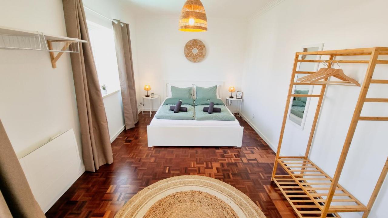 Tika Surf Camp Ericeira Ξενοδοχείο Carvoeira Εξωτερικό φωτογραφία
